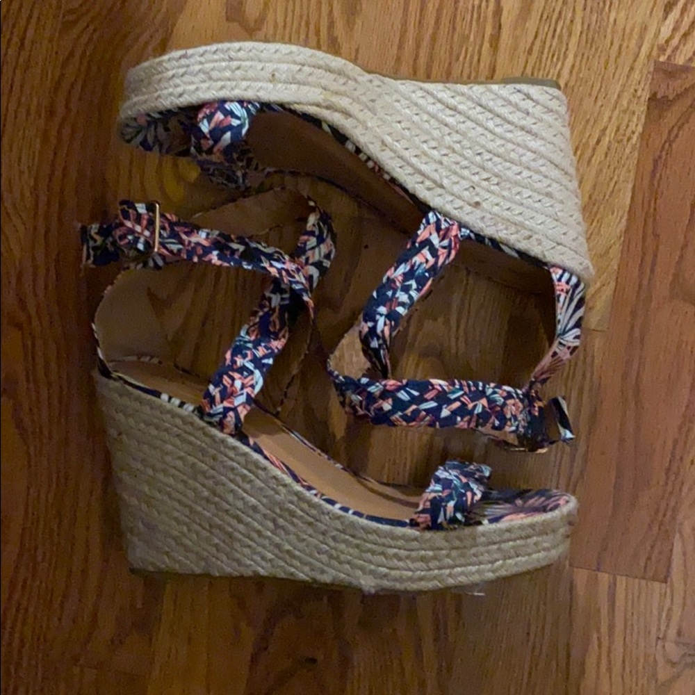 Wedges - Picture 2 of 3